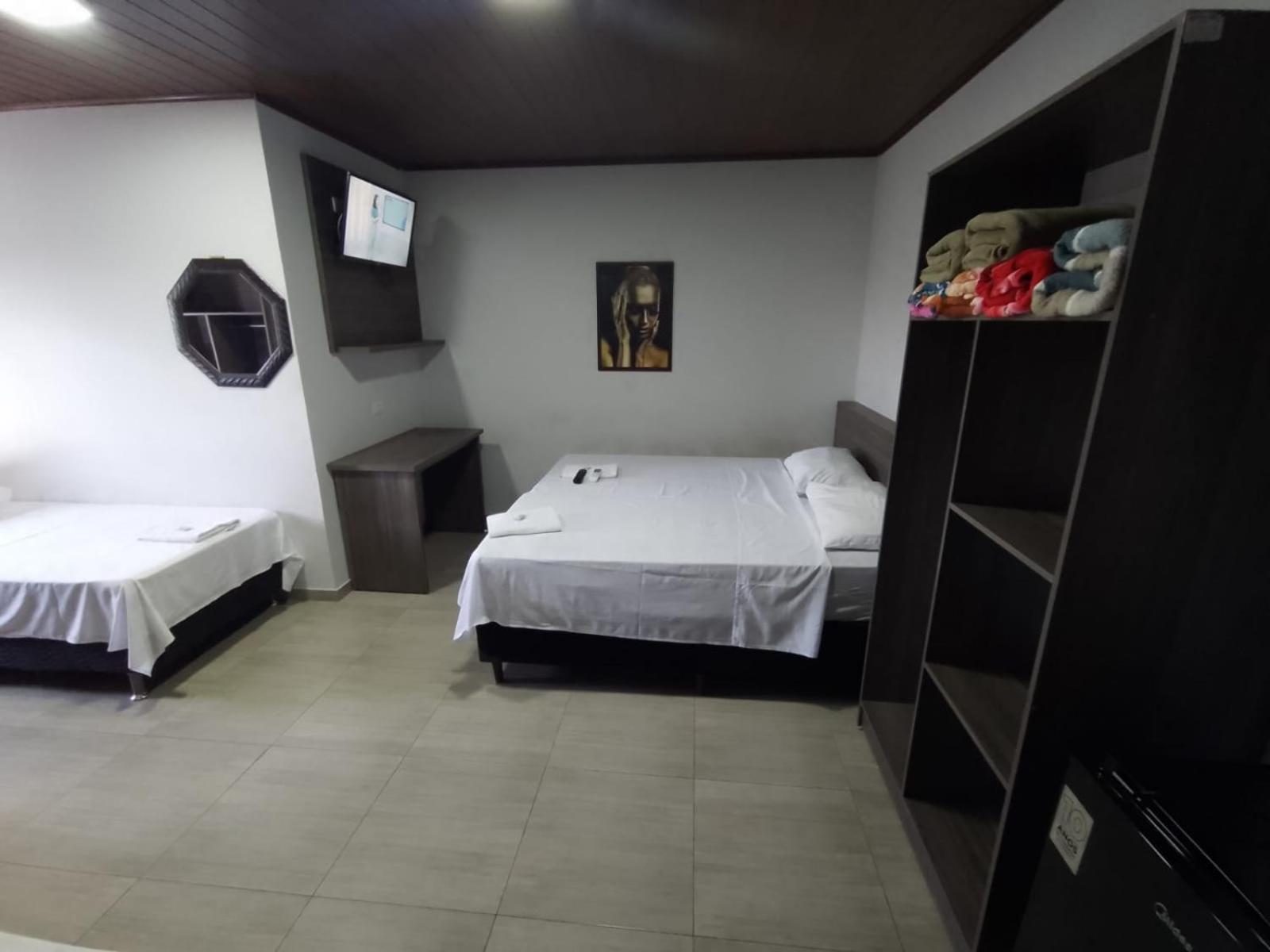 Hotel Rof Telemaco Borba Exterior photo