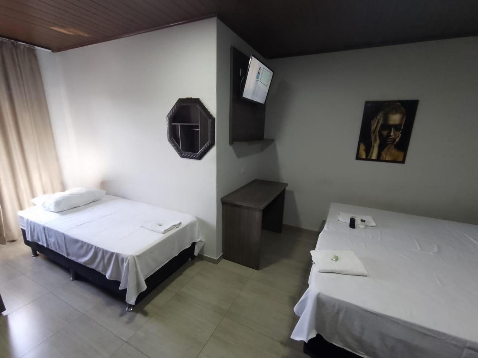 Hotel Rof Telemaco Borba Exterior photo